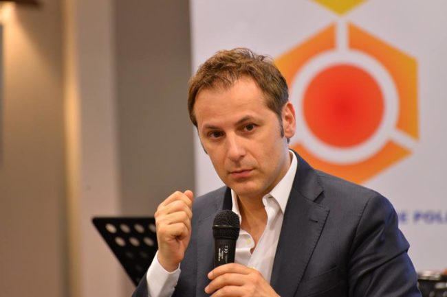 Armando Siri