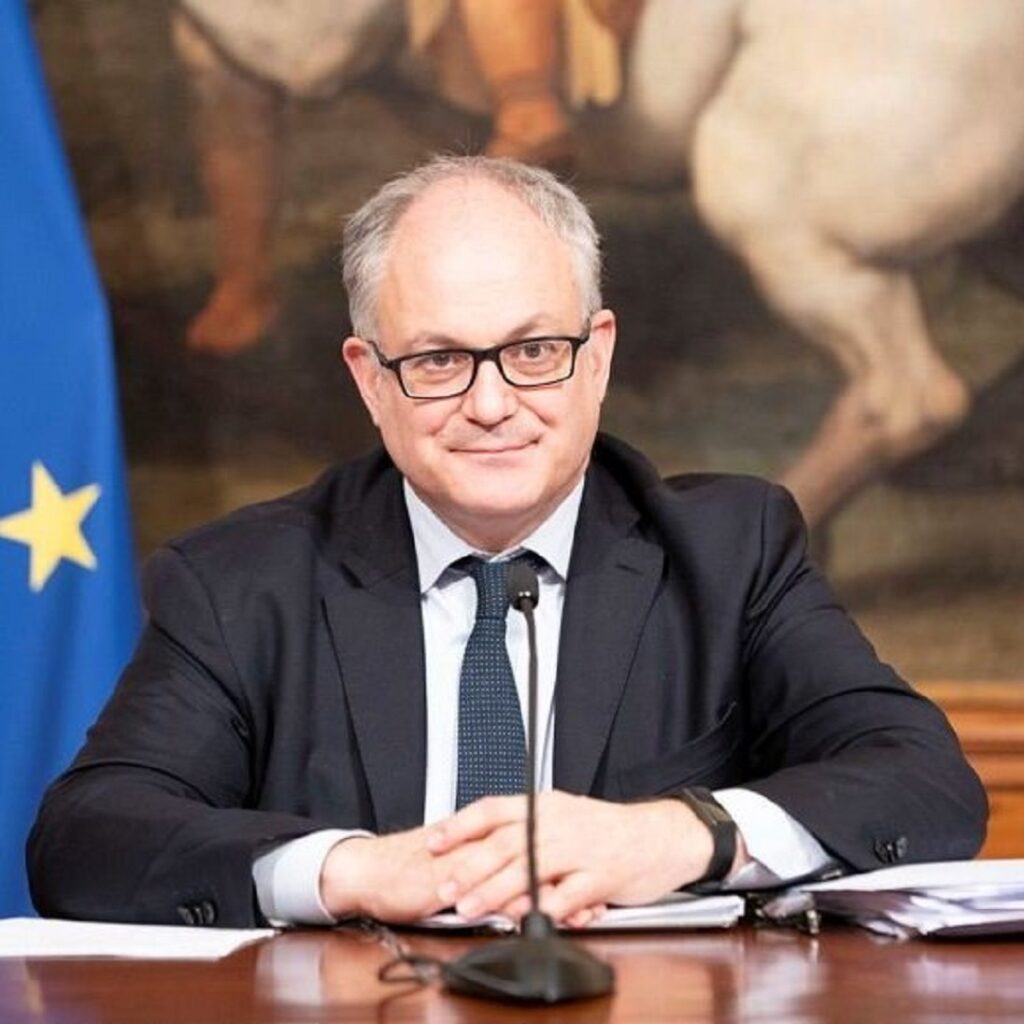 Gualtieri vuole rendere Roma più verde e sostenibile Gualtieri vuole rendere Roma più verde e sostenibile