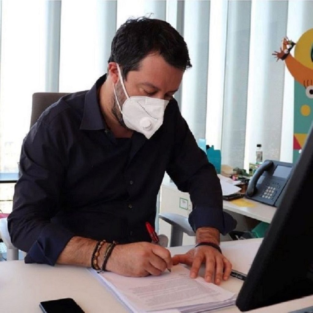 Sul caro bollette Salvini non può più attendere: “Servono provvedimenti rapidi da parte del governo” Sul caro bollette Salvini non può più attendere: “Servono provvedimenti rapidi da parte del governo”