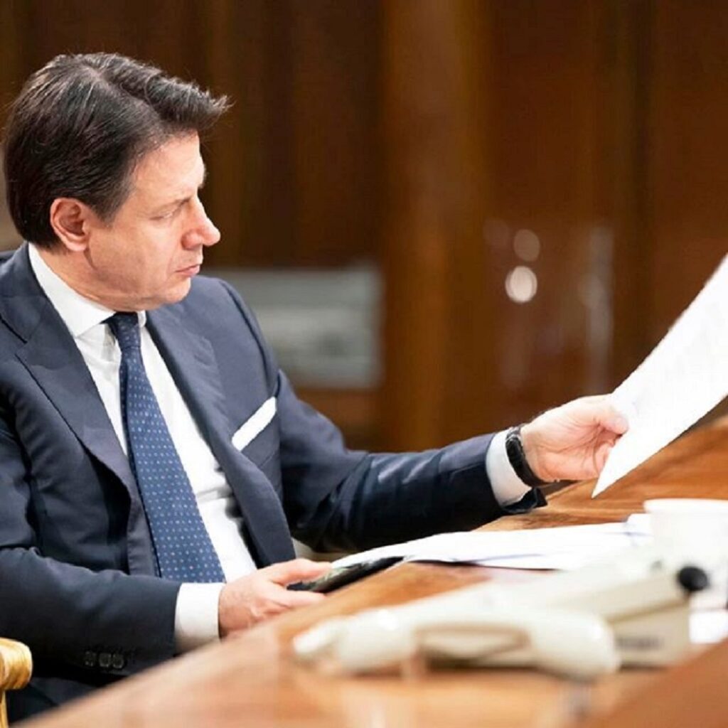 Quirinale, Conte: “Berlusconi? Il M5S guarda ad altre candidature” Quirinale, Conte: “Berlusconi? Il M5S guarda ad altre candidature”