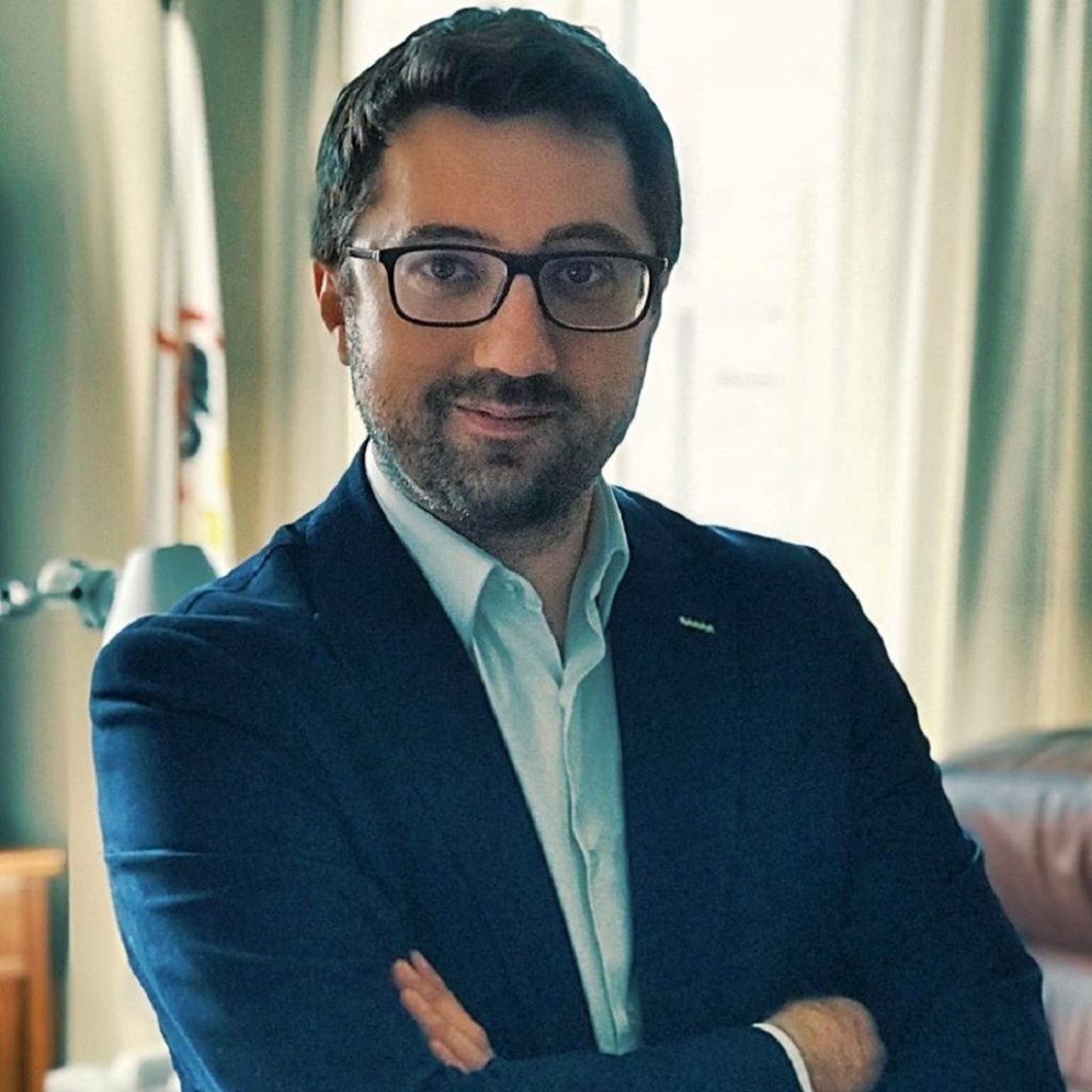 Colletti interroga il ministro Bonafede Colletti interroga il ministro Bonafede