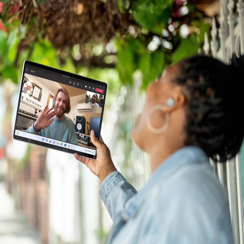 Microsoft Surface: i migliori regali per Natale 2022 Microsoft Surface: i migliori regali per Natale 2022